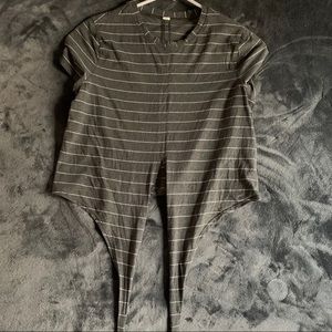 Lululemon cropped tie top